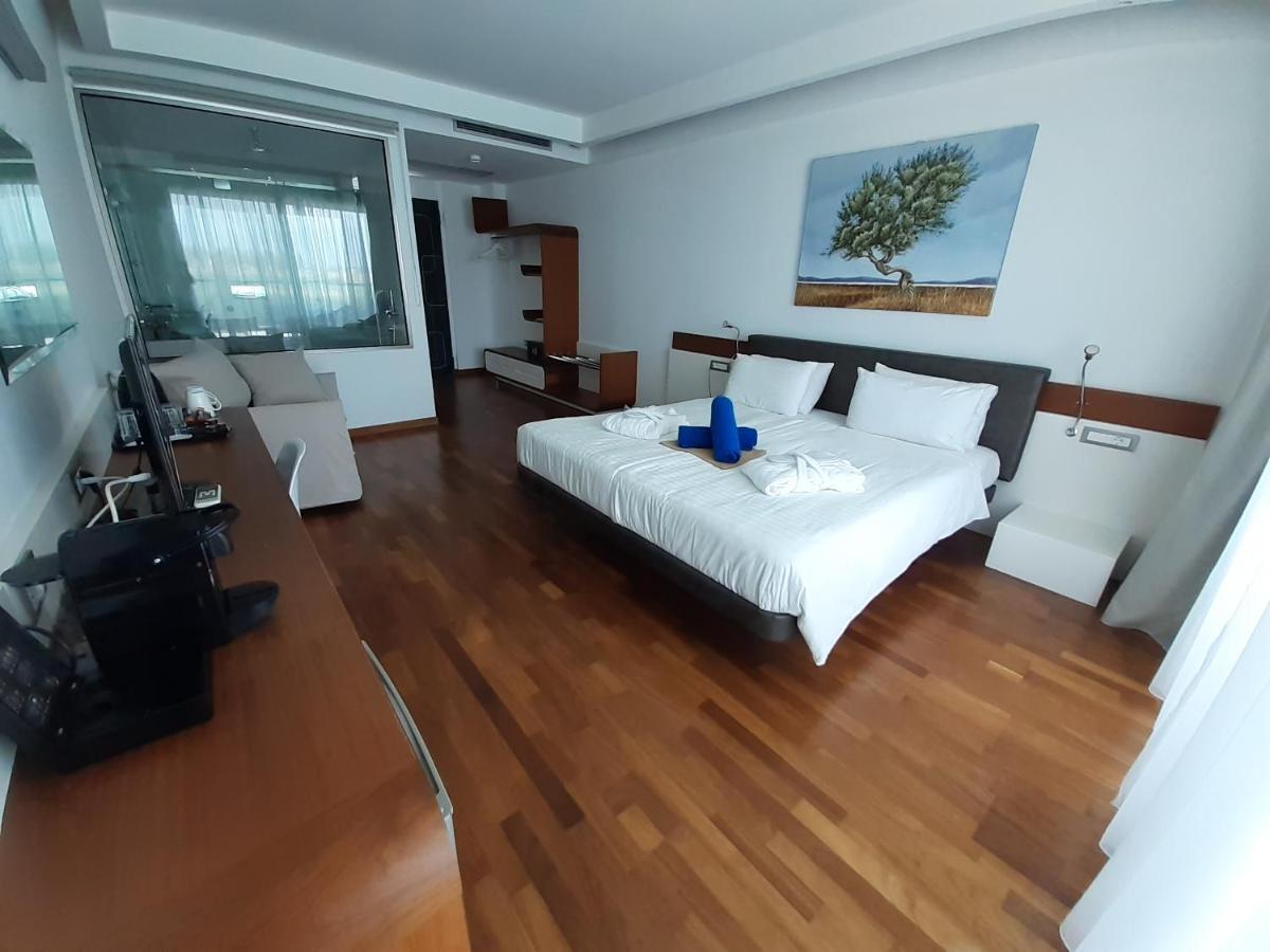 Buca Beachclub Resort (Adults Only) Messíni Esterno foto